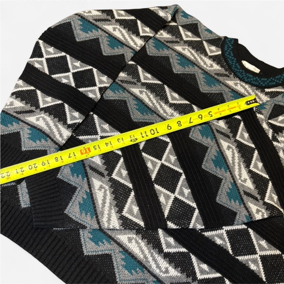 Vintage Protege by Tag Men’s Sweater / Colorful Vintage Protege Sweater - Picture 5 of 7